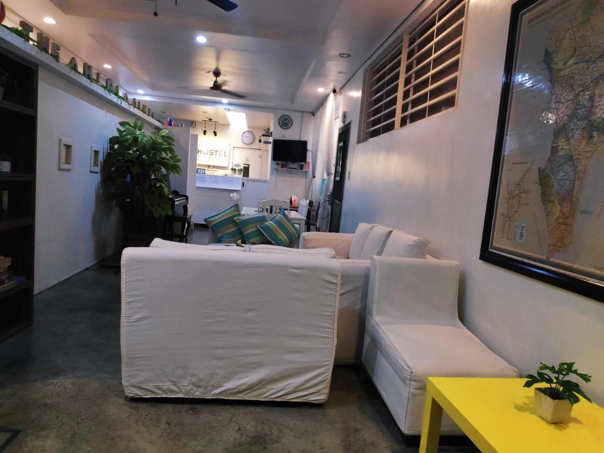 Mandaluyong Crossroads Hostel Manila מראה חיצוני תמונה