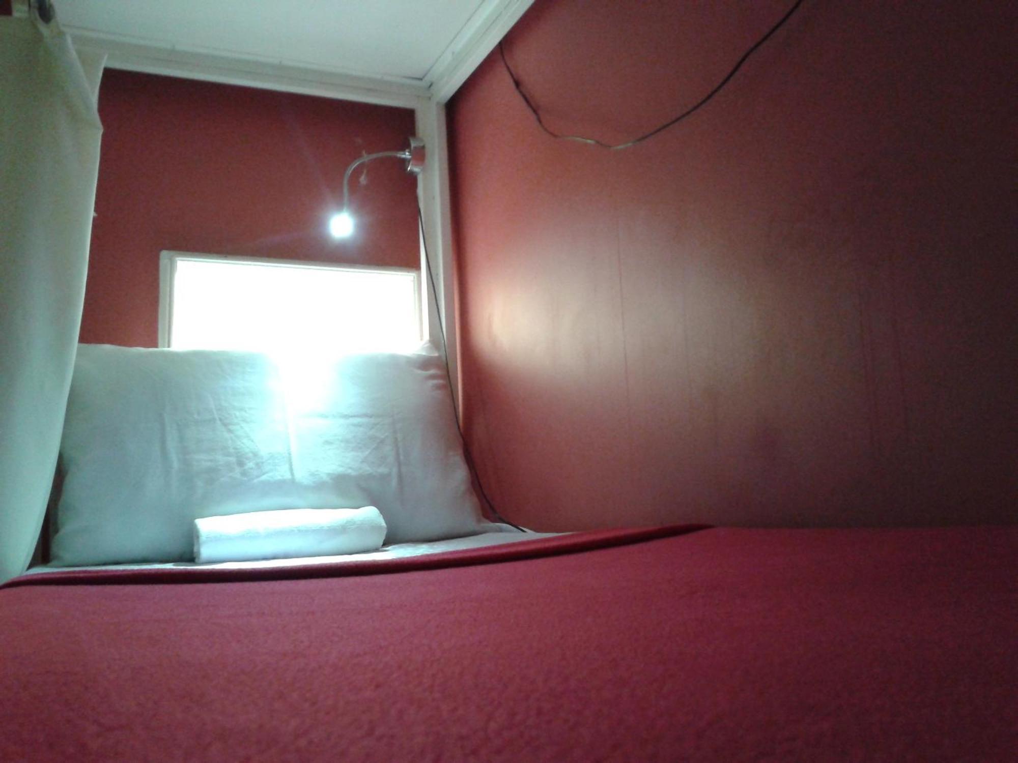 Mandaluyong Crossroads Hostel Manila חדר תמונה