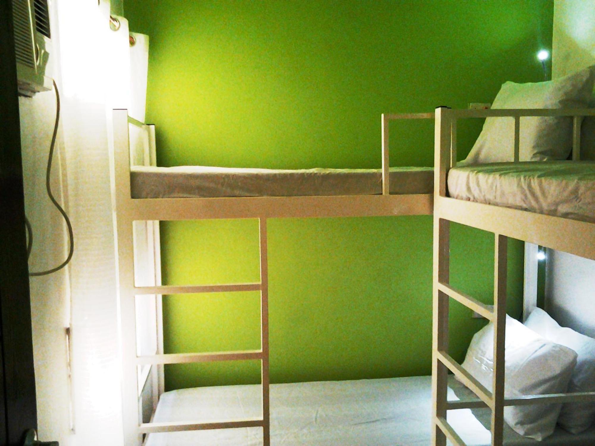 Mandaluyong Crossroads Hostel Manila חדר תמונה